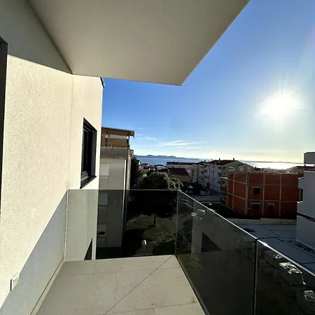 Апартаменты Sea And Sky Penthouse, Задар