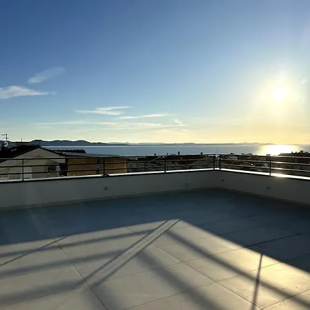 Sea And Sky Penthouse, Apartmán